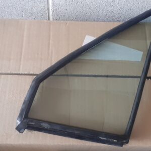 Vetro deflettore porta anteriore sinistra