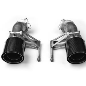 Terminali di scarico in carbonio