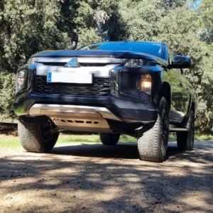 Piastra paramotore anteriore per Fiat Fullback