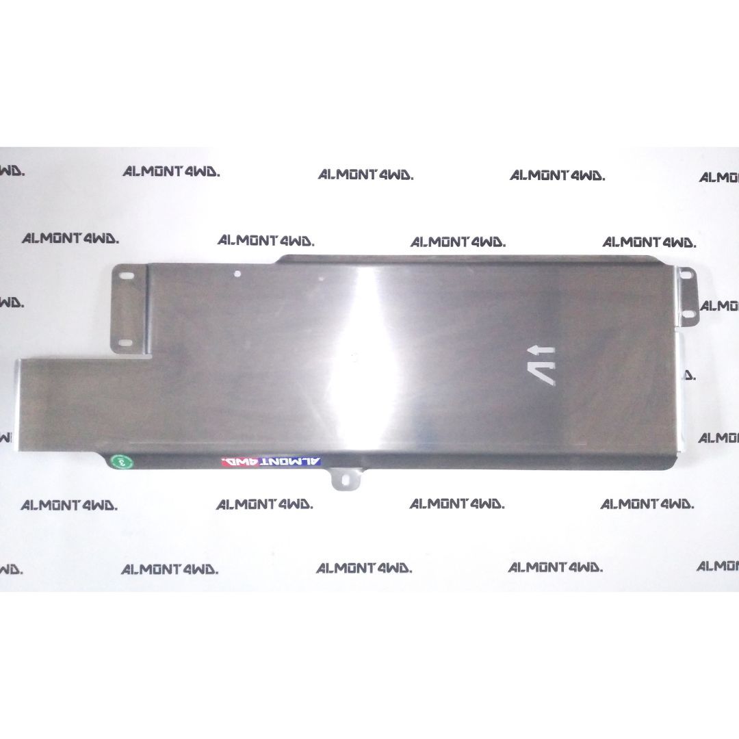 Piastra di protezione del serbatoio carburante Mitsubishi Pajero V60-V70